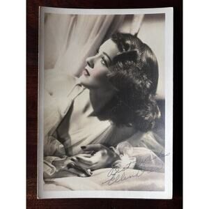 Ellen Drew 1930 &1940 Actress 5 x 7 B/W Hand Colored White Signed Fan Photo